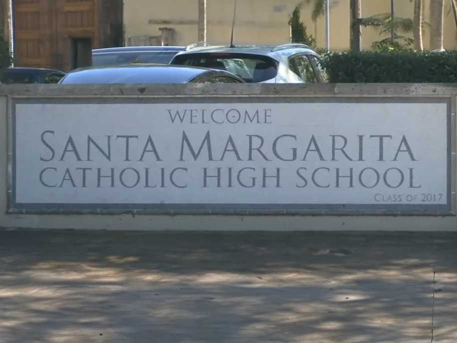 Santa Margarita High School sign